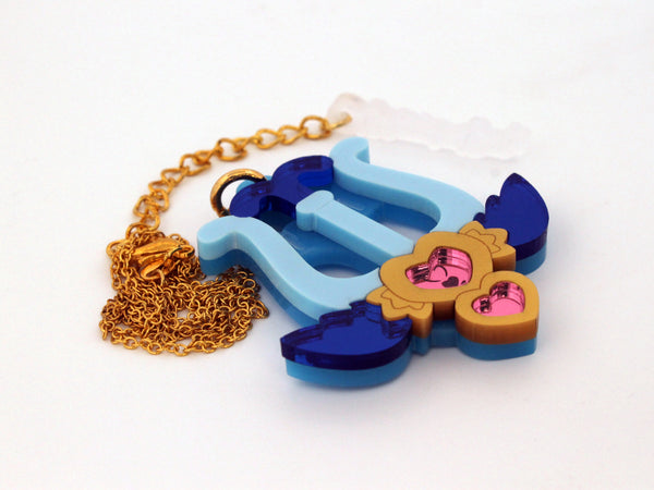 The Mintone Arrow weapon from Tokyo Mew Mew in a small necklace form.